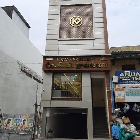 Kalki Residency Hotel Puduccseri Kültér fotó